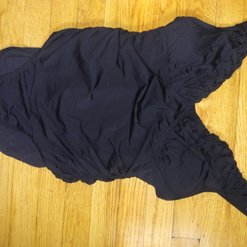 Jantzen black women's swimsuit size 10